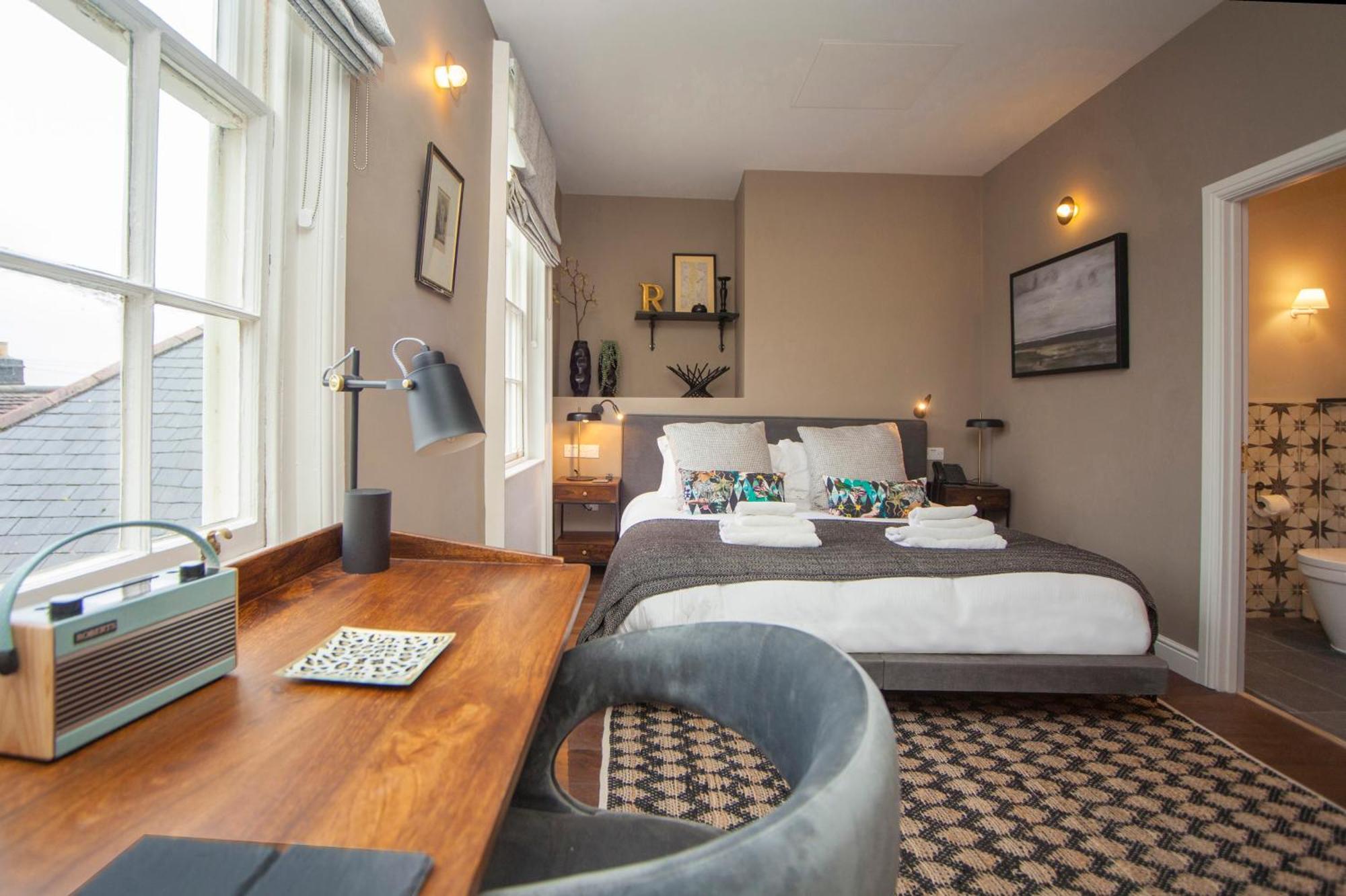 Hotel The King's Arms 4*
